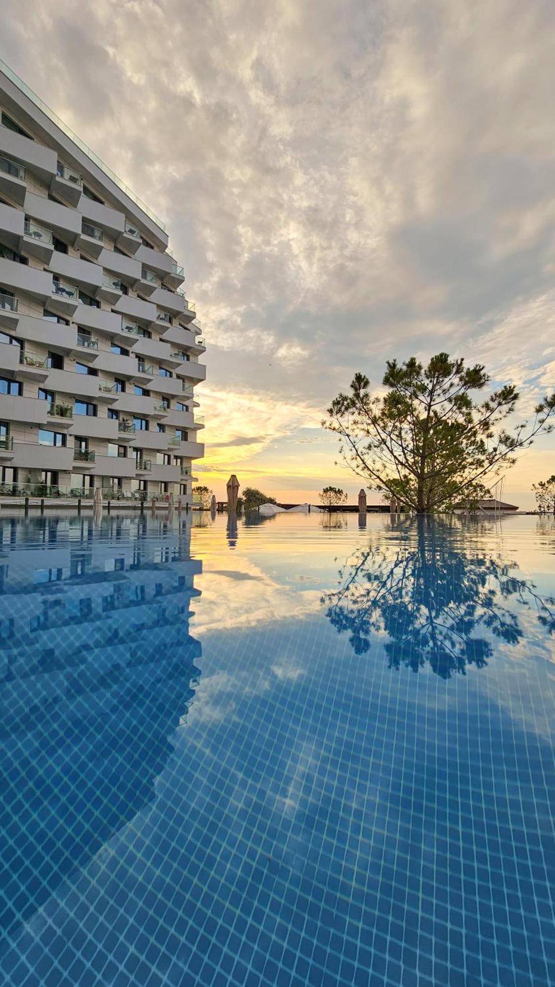 Alezzi Infinity Aparthotel & Spa Năvodari Εξωτερικό φωτογραφία